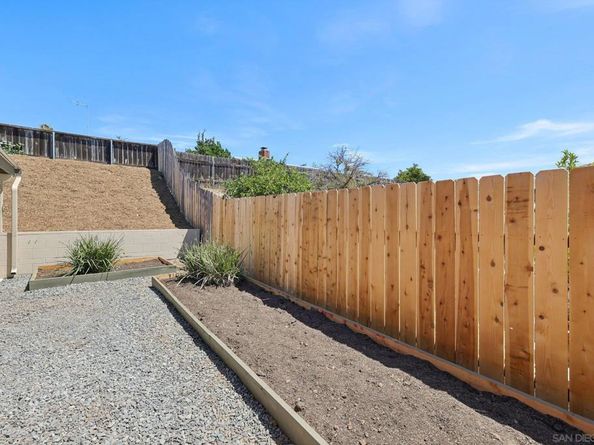 8374 Lake Gaby Ave, San Diego CA 92119