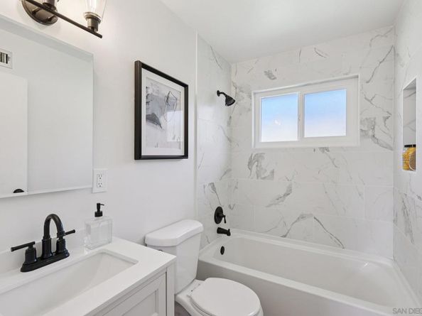 8374 Lake Gaby Ave, San Diego CA 92119