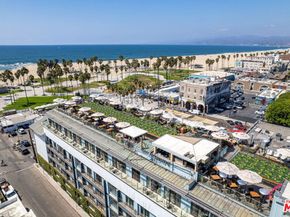 1908 Pacific Avenue, Venice CA 90291