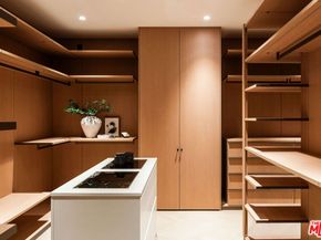 10104 Empyrean Way 103, Los Angeles CA 90067