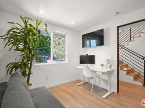 926 N Ridgewood Place, Los Angeles CA 90038