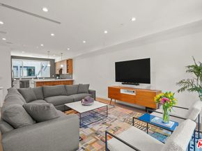 926 N Ridgewood Place, Los Angeles CA 90038