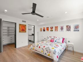 926 N Ridgewood Place, Los Angeles CA 90038