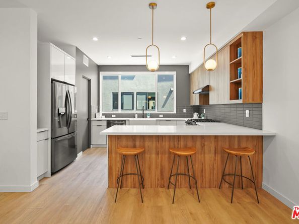 926 N Ridgewood Place, Los Angeles CA 90038