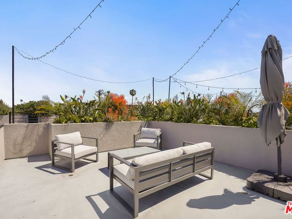 926 N Ridgewood Place, Los Angeles CA 90038