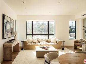 2822 Avenel Street, Los Angeles CA 90039