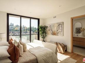 2822 Avenel Street, Los Angeles CA 90039