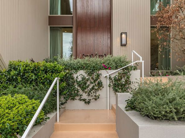 1059 Angelo Drive, Beverly Hills CA 90210