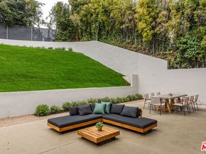 1059 Angelo Drive, Beverly Hills CA 90210