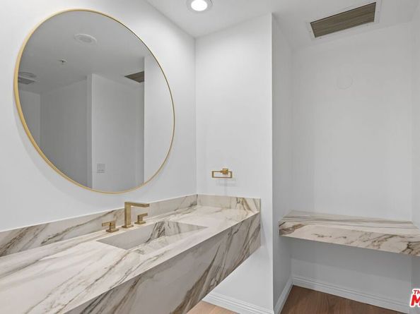 10490 Wilshire Boulevard 1004, Los Angeles CA 90024