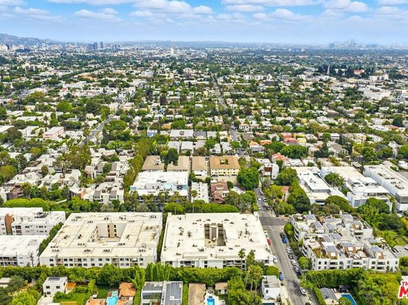 911 N Kings Road 310, West Hollywood CA 90069