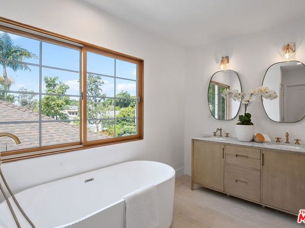 10436 Cheviot Drive, Los Angeles CA 90064