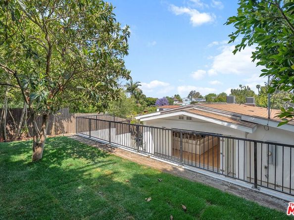 10436 Cheviot Drive, Los Angeles CA 90064