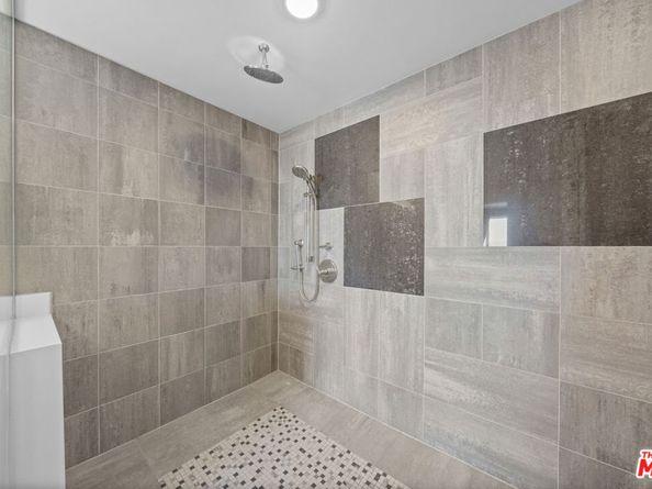 3785 Wilshire Boulevard 1709, Los Angeles CA 90010