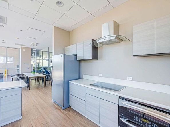 3785 Wilshire Boulevard 1709, Los Angeles CA 90010