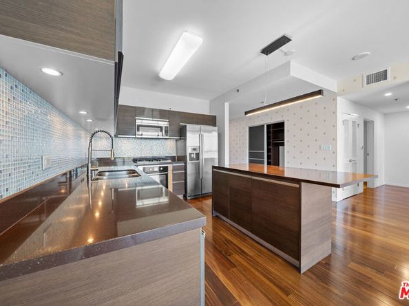 3785 Wilshire Boulevard 1709, Los Angeles CA 90010