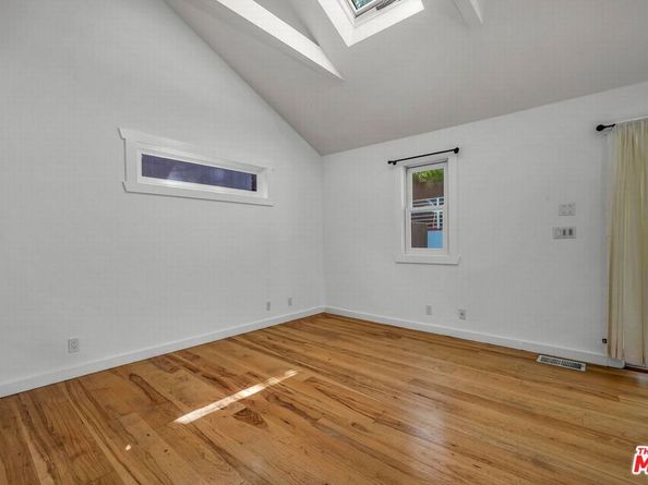 8621 Lookout Mountain Avenue, Los Angeles CA 90046