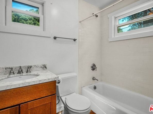 8621 Lookout Mountain Avenue, Los Angeles CA 90046