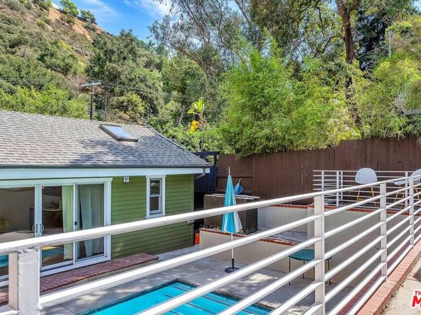 8621 Lookout Mountain Avenue, Los Angeles CA 90046