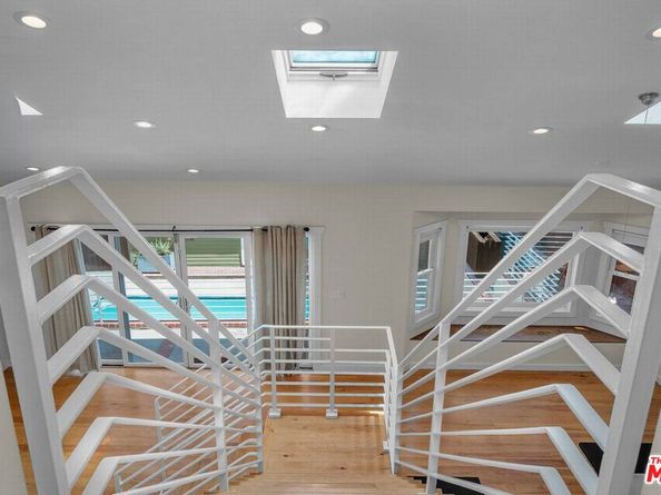 8621 Lookout Mountain Avenue, Los Angeles CA 90046