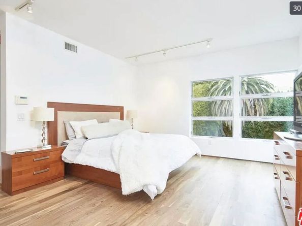 4430 Lindblade Drive, Los Angeles CA 90066