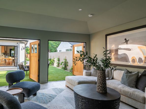 12227 La Maida Street, Valley Village CA 91607