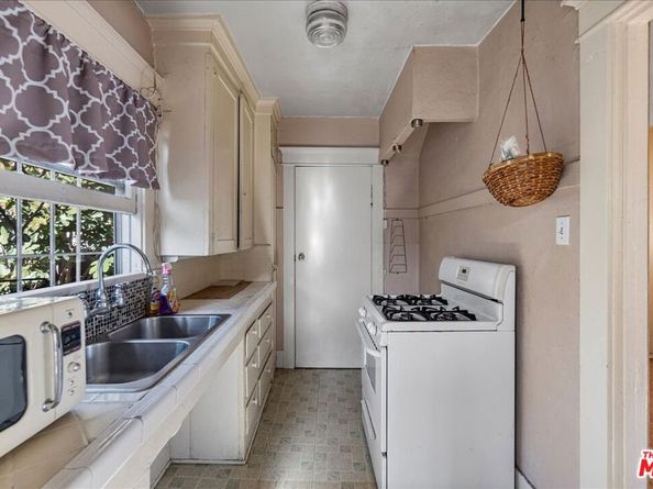 741 N Harvard Boulevard, Los Angeles CA 90029