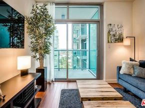 13700 Marina Pointe Drive 1526, Venice CA 90292