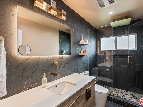 23320 Bassett Street, West Hills CA 91307