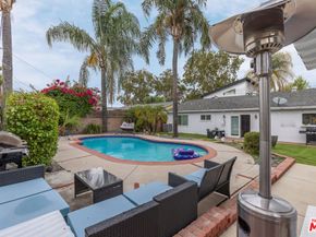23320 Bassett Street, West Hills CA 91307