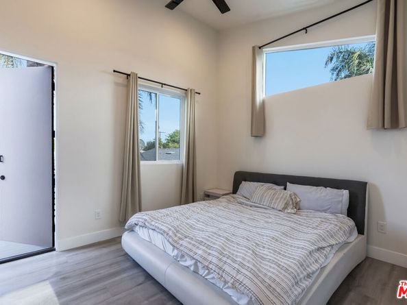 23320 Bassett Street, West Hills CA 91307