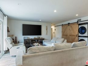 23320 Bassett Street, West Hills CA 91307