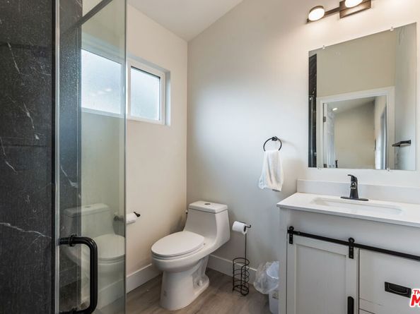23320 Bassett Street, West Hills CA 91307