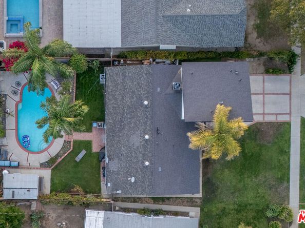 23320 Bassett Street, West Hills CA 91307