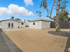 9710 S 8th Avenue, Inglewood CA 90305