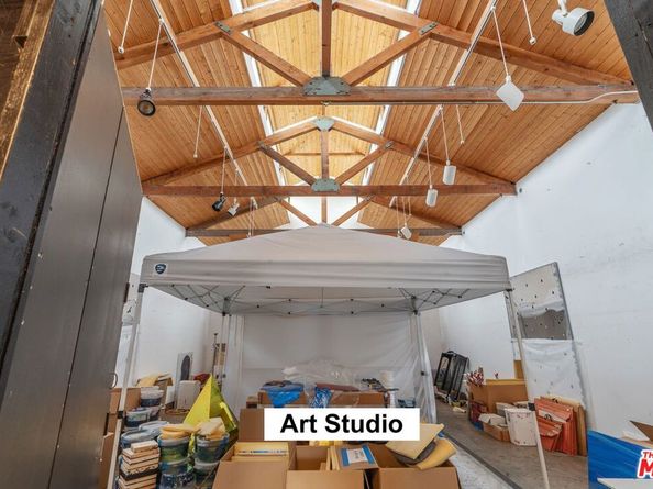 1233 Palms Boulevard, Venice CA 90291