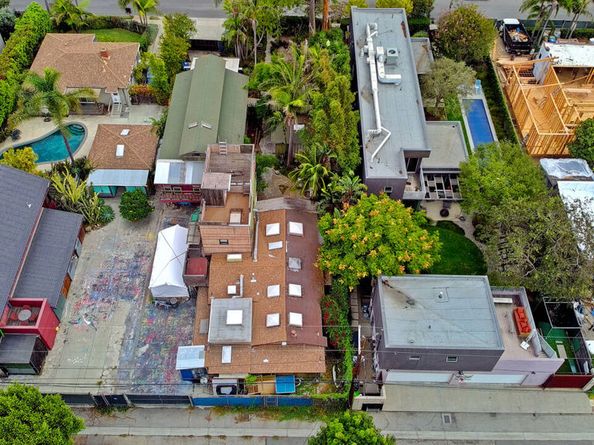 1233 Palms Boulevard, Venice CA 90291