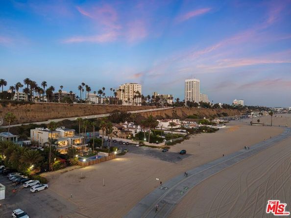 938 Palisades Beach Road, Santa Monica CA 90403