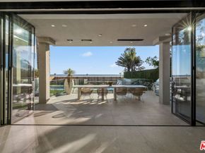 938 Palisades Beach Road, Santa Monica CA 90403