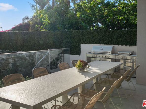 938 Palisades Beach Road, Santa Monica CA 90403