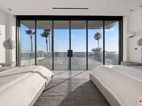938 Palisades Beach Road, Santa Monica CA 90403