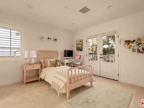 7403 Stewart Avenue, Los Angeles CA 90045