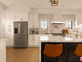 7403 Stewart Avenue, Los Angeles CA 90045