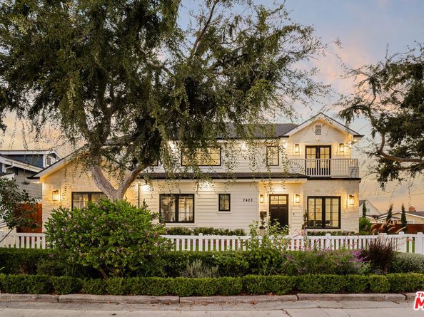 7403 Stewart Avenue, Los Angeles CA 90045