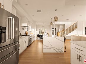 7403 Stewart Avenue, Los Angeles CA 90045