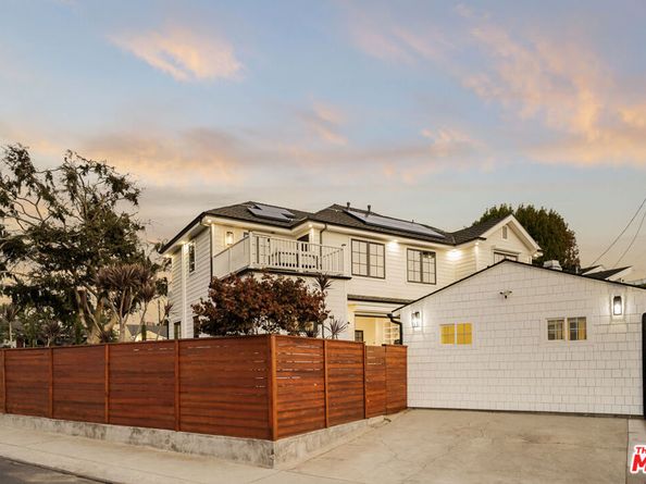7403 Stewart Avenue, Los Angeles CA 90045