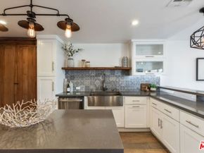 4300 Via Dolce 102, Marina Del Rey CA 90292