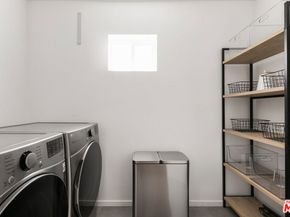 2652 S Mansfield Avenue, Los Angeles CA 90016