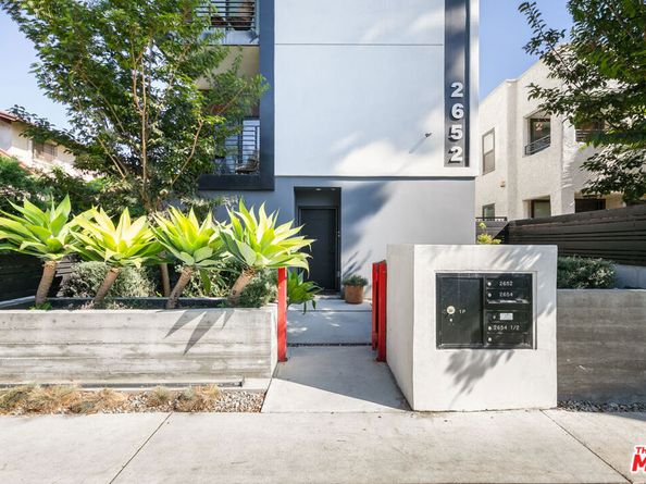 2652 S Mansfield Avenue, Los Angeles CA 90016