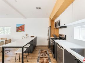 2652 S Mansfield Avenue, Los Angeles CA 90016